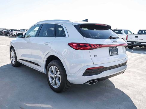 New 2025 Audi Q5 Premium image 9