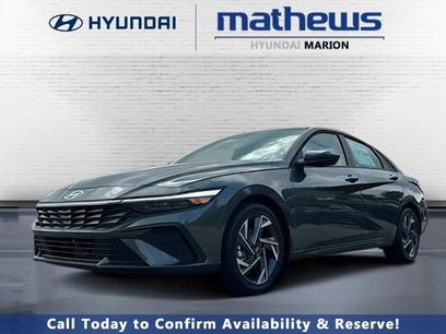 New 2025 Hyundai Elantra SEL