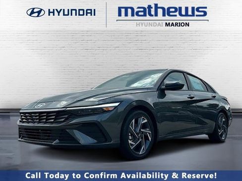 New 2025 Hyundai Elantra SEL image 1