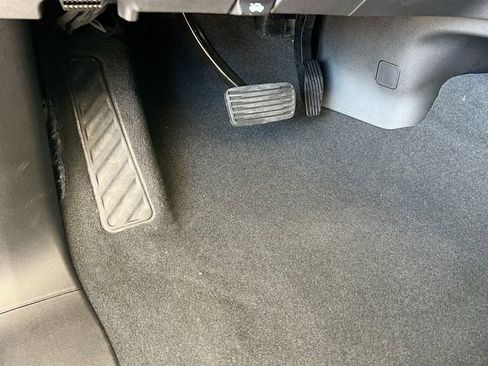 New 2026 GMC Sierra 1500 Elevation image 14