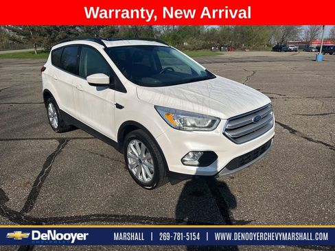 Used 2019 Ford Escape SEL AWD/4WD image 7