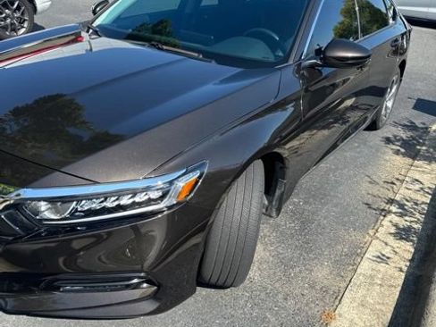 Used 2018 Honda Accord EX-L image 4