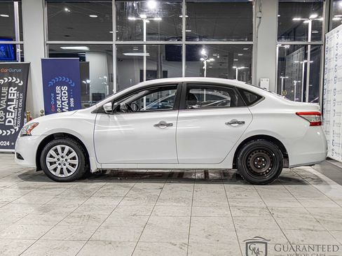 Used 2015 Nissan Sentra SL image 6