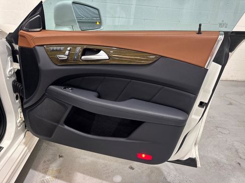 Used 2016 Mercedes-Benz CLS 400 image 49
