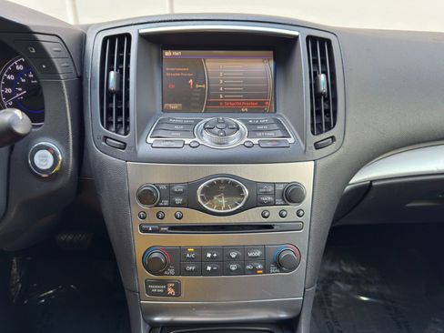 Used 2011 INFINITI G37 Journey w/ Premium Pkg RWD image 23