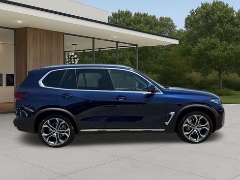 Used 2026 BMW X5 xDrive40i w/ Premium Package AWD/4WD image 7