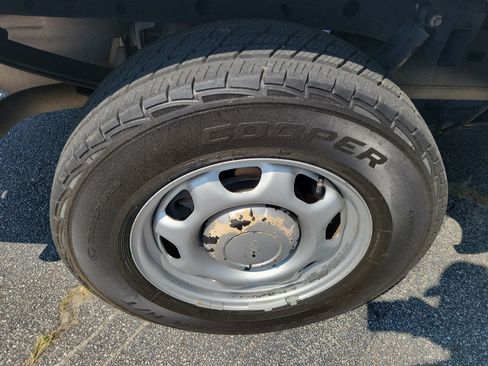 Used 2018 Ford F150 XL w/ Trailer Tow Package w/101A RWD image 7