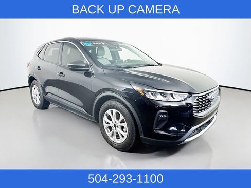 Used 2023 Ford Escape Active image 3