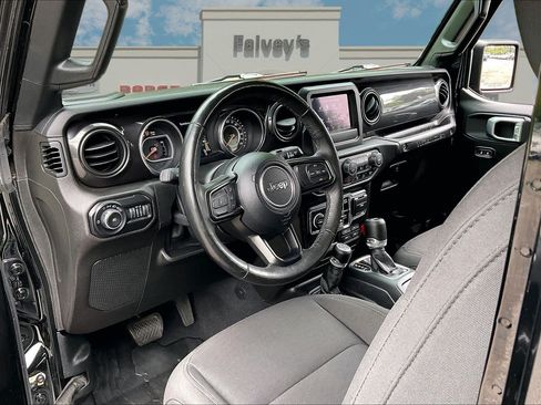 Used 2020 Jeep Wrangler Unlimited Sport AWD/4WD image 13