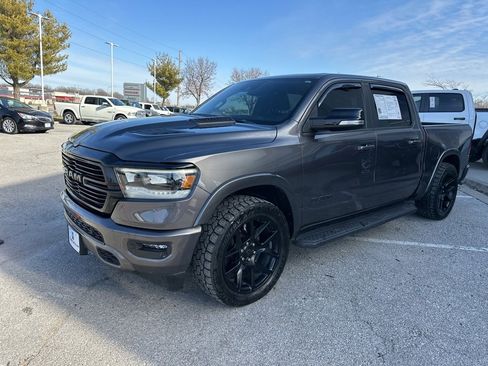 Used 2021 RAM 1500 Laramie w/ Night Edition image 9