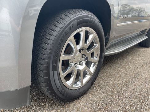 Used 2018 GMC Yukon Denali w/ Open Road Package image 10