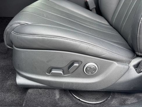 Used 2026 Genesis GV80 2.5T AWD/4WD image 15