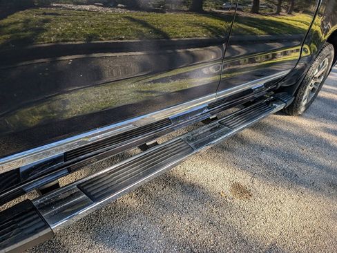 Used 2024 Chevrolet Silverado 1500 High Country w/ Technology Package image 15