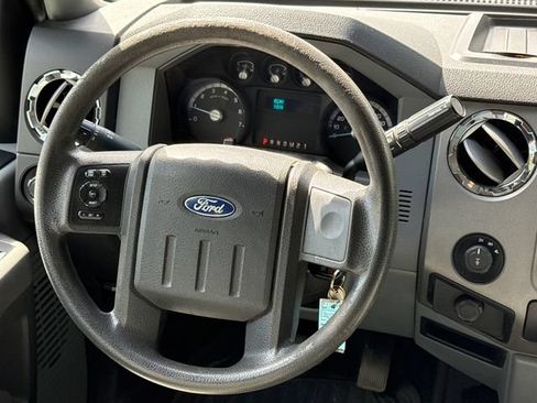 Used 2012 Ford F250 XLT w/ FX4 4X4 Off-Road Pkg image 14
