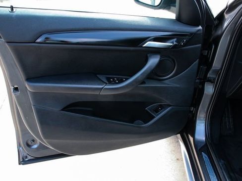 Used 2021 BMW X1 xDrive28i image 12