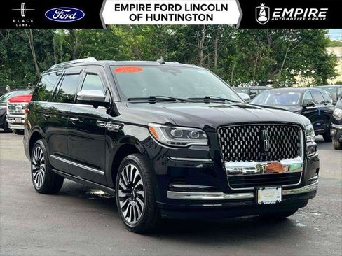 Used 2024 Lincoln Navigator Black Label AWD/4WD image 1