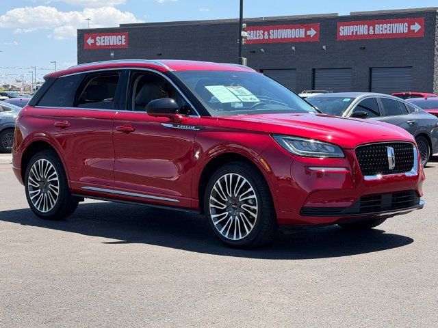 Used 2022 Lincoln Corsair AWD w/ Equipment Group 101A image 9