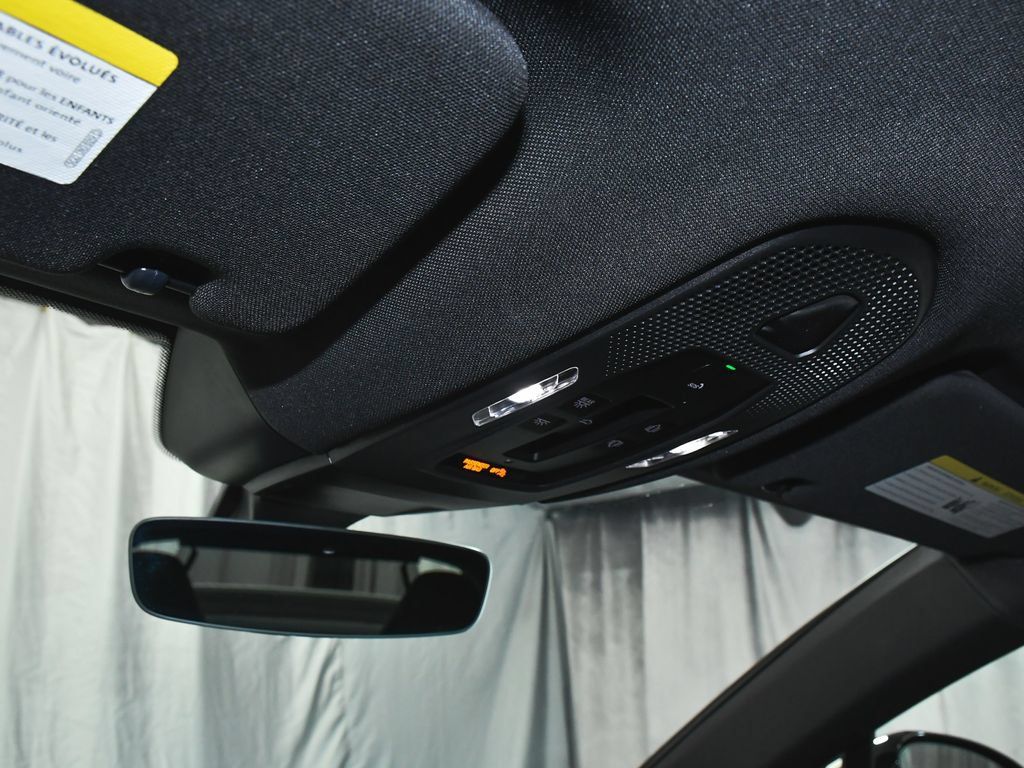 Used 2025 Porsche Panamera 4 E-Hybrid AWD/4WD image 42