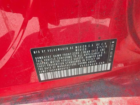 Used 2017 Volkswagen Golf Wolfsburg Edition image 17