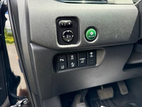 Used 2018 Honda Ridgeline Black Edition image 13
