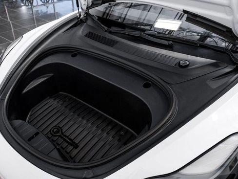 Used 2023 Tesla Model 3 Performance image 52