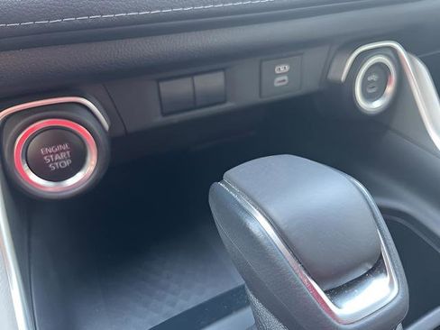 Used 2024 Toyota Grand Highlander Limited image 22