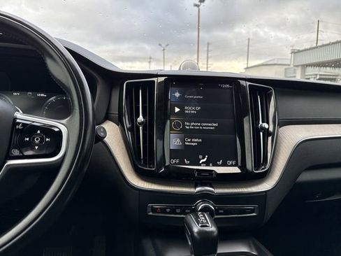 Used 2018 Volvo XC60 T6 Inscription w/ Luxury Seat Package image 25