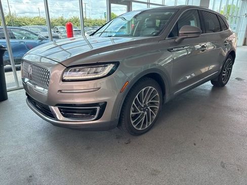 Used 2019 Lincoln Nautilus Reserve FWD image 3