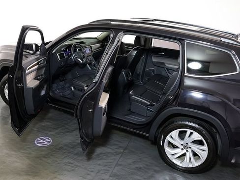 Used 2022 Volkswagen Atlas SE w/ Panoramic Sunroof Package AWD/4WD image 5