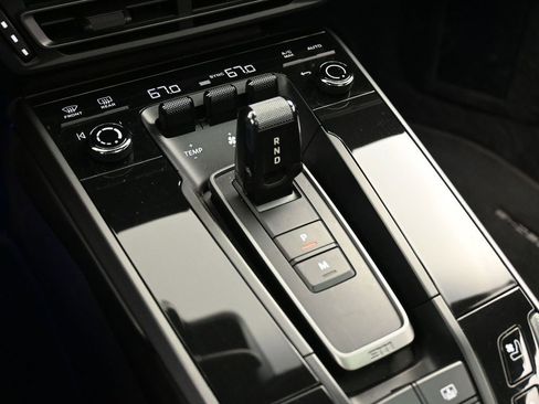 Certified 2023 Porsche 911 Carrera image 23