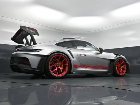 Used 2025 Porsche 911 GT3 RS RWD image 28