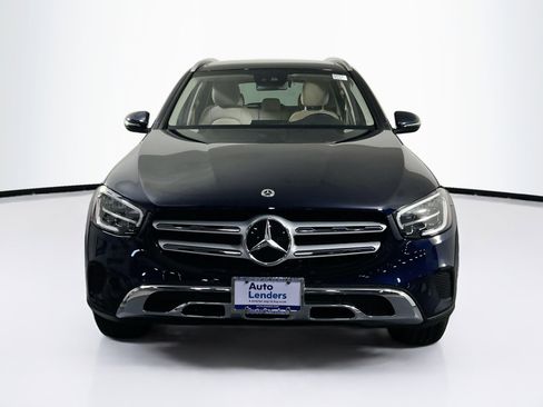 Used 2022 Mercedes-Benz GLC 300 4MATIC image 2