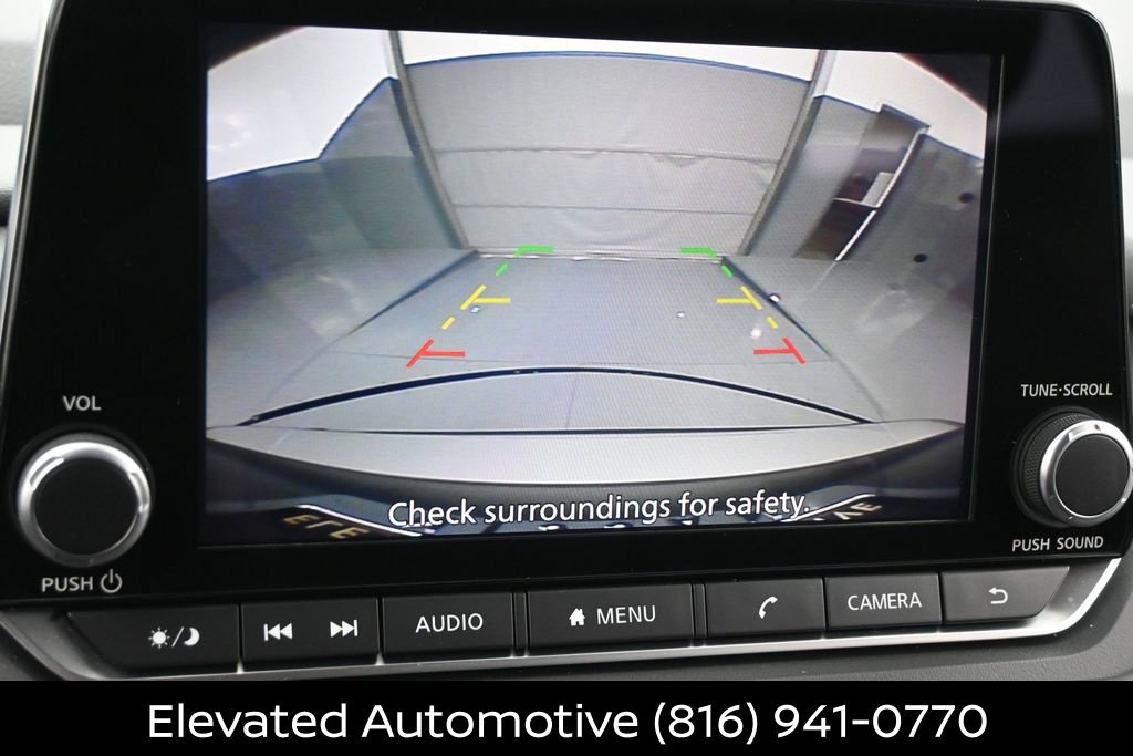 Certified 2026 Nissan Rogue SV AWD/4WD image 10