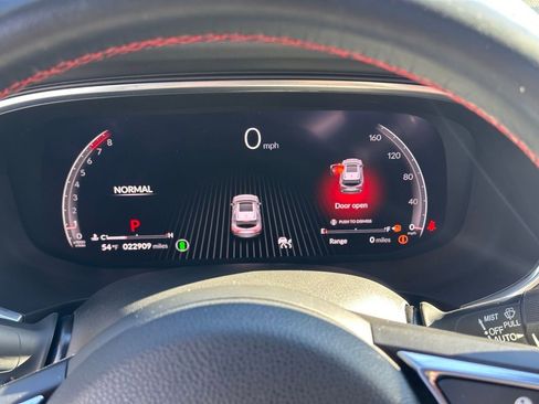 Used 2023 Acura MDX A-Spec image 2