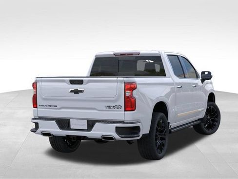 New 2026 Chevrolet Silverado 1500 High Country AWD/4WD image 4