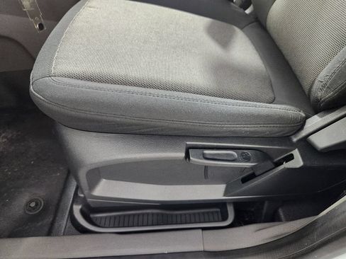 Used 2019 Ford Transit Connect XL FWD image 13