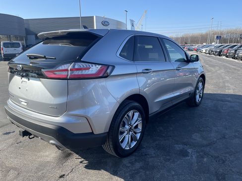 Used 2023 Ford Edge Titanium image 7