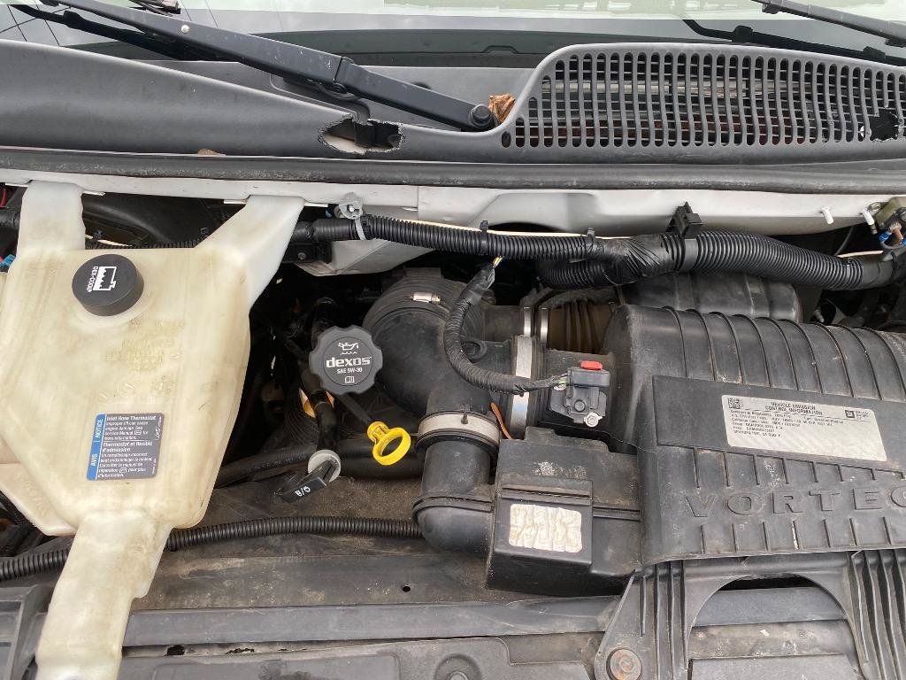 Used 2016 Chevrolet Express 2500 LT w/ LT Preferred Equipment Group RWD image 24
