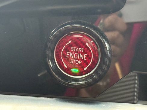 Used 2021 Chevrolet Corvette Stingray Preferred Cpe w/ 2LT image 41