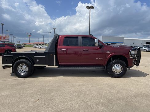 Used 2020 RAM 3500 Laramie AWD/4WD image 3