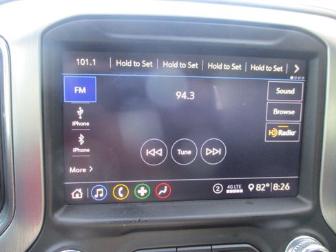 Used 2020 GMC Sierra 1500 SLT RWD image 20