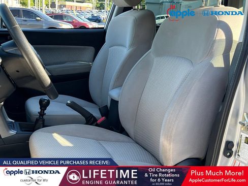 Used 2018 Subaru Forester 2.5i Premium w/ Popular Package #3A AWD/4WD image 7
