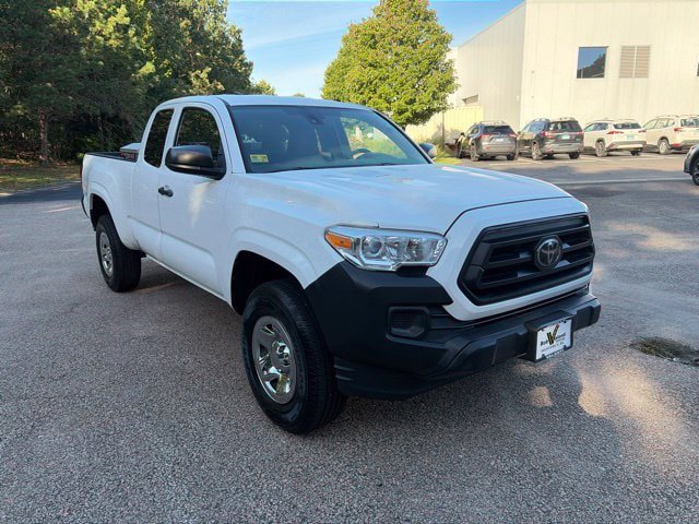 Used 2021 Toyota Tacoma SR AWD/4WD image 9