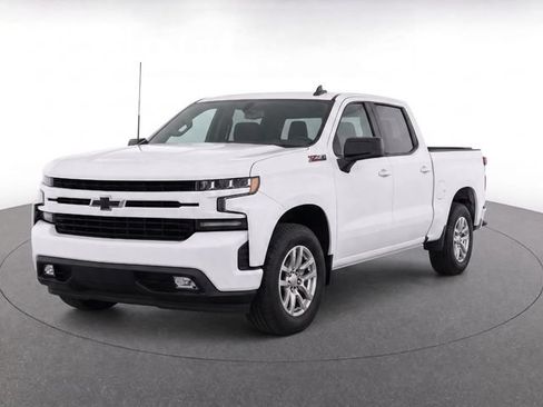 Used 2020 Chevrolet Silverado 1500 RST AWD/4WD image 3