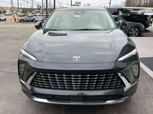 New 2026 Buick Envision Avenir image 8