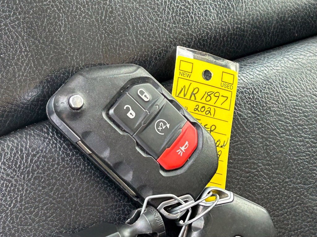 Used 2021 Jeep Wrangler Unlimited Rubicon AWD/4WD image 49