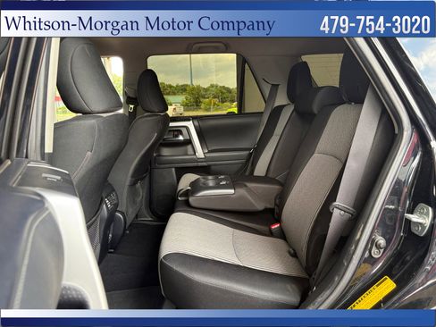 Used 2023 Toyota 4Runner SR5 AWD/4WD image 33