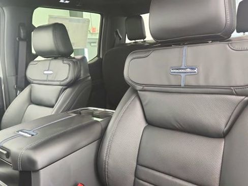 New 2026 Ford F250 Platinum AWD/4WD image 9