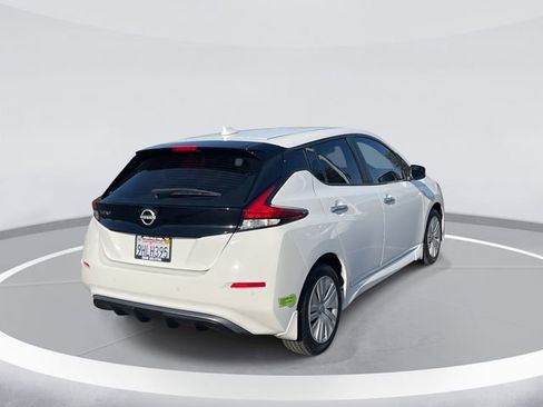 Used 2023 Nissan Leaf S image 5