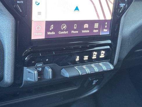 New 2026 RAM 2500 Tradesman AWD/4WD image 19